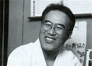 Обучение технике кумитэ в киокусинкай под руководством Цуёси Хиросигэ. Продолжение